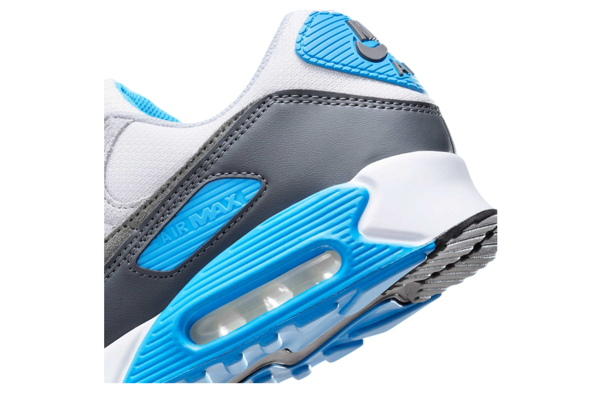 Nikes Air Max 90 Platinum Tint / Blue Lightning - Image 6