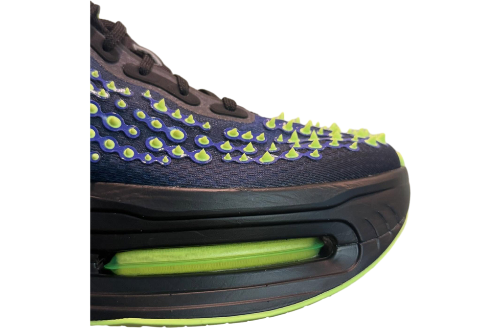Nikes Vomero Premium Black / Rush Violet - Image 12