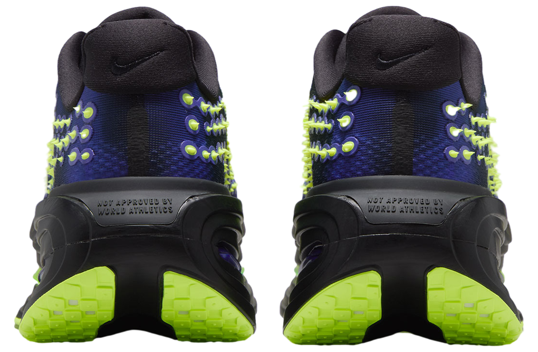 Nikes Vomero Premium Black / Rush Violet - Image 5
