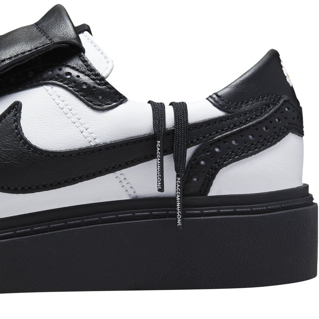 Peaceminusone​​​​​​​ x Nike Kwondo 1 Panda - Image 11
