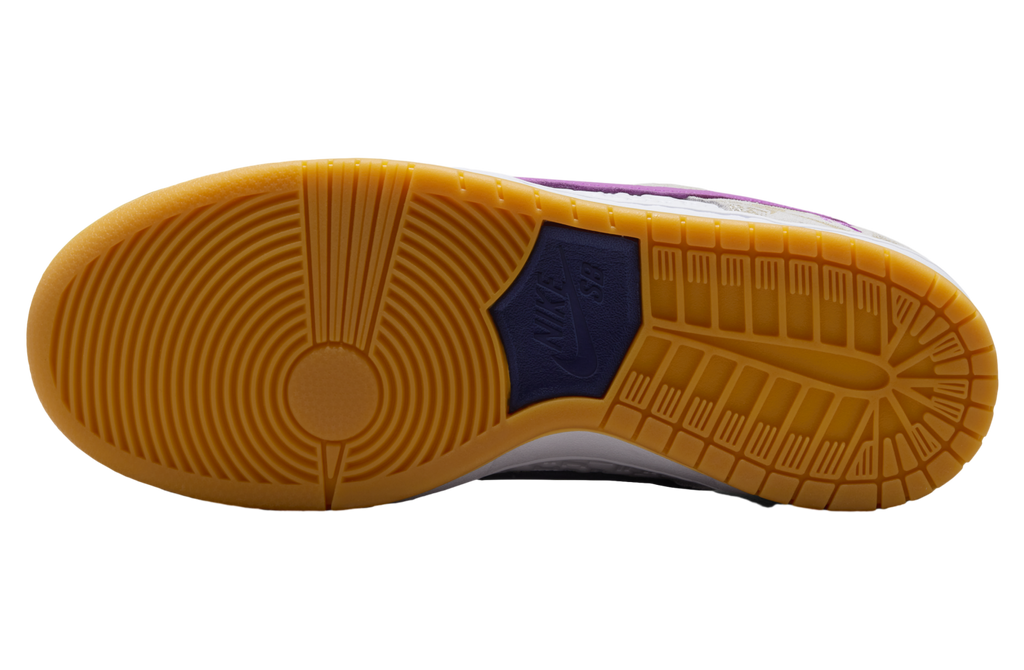 Rayssa Leal x Nike SB Dunk Low - Image 6