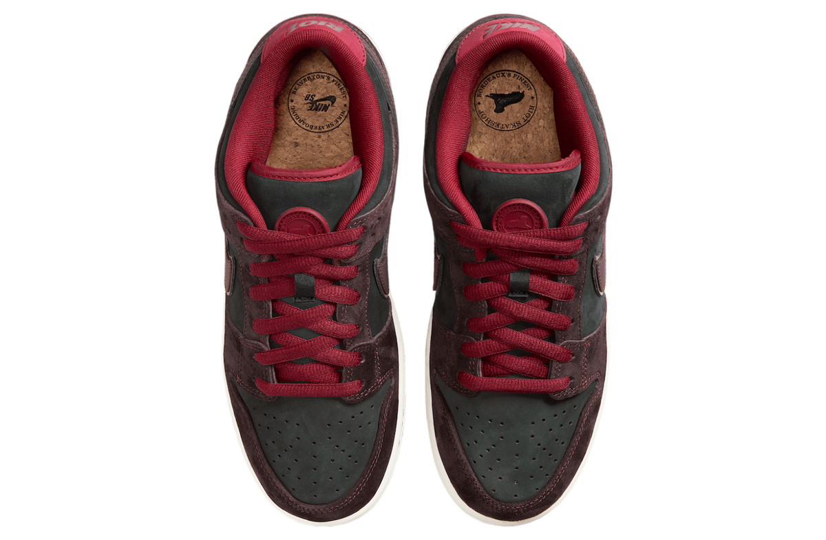 Riot Skateshop x Nike SB Dunk Low - Image 4