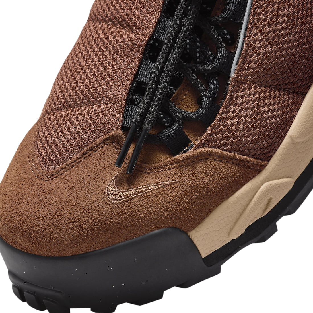 sacai x Nike Magmascape Light British Tan - Image 7