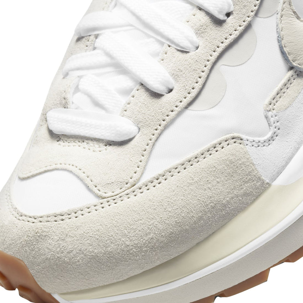 sacai x Nike VaporWaffle Sail - Image 6