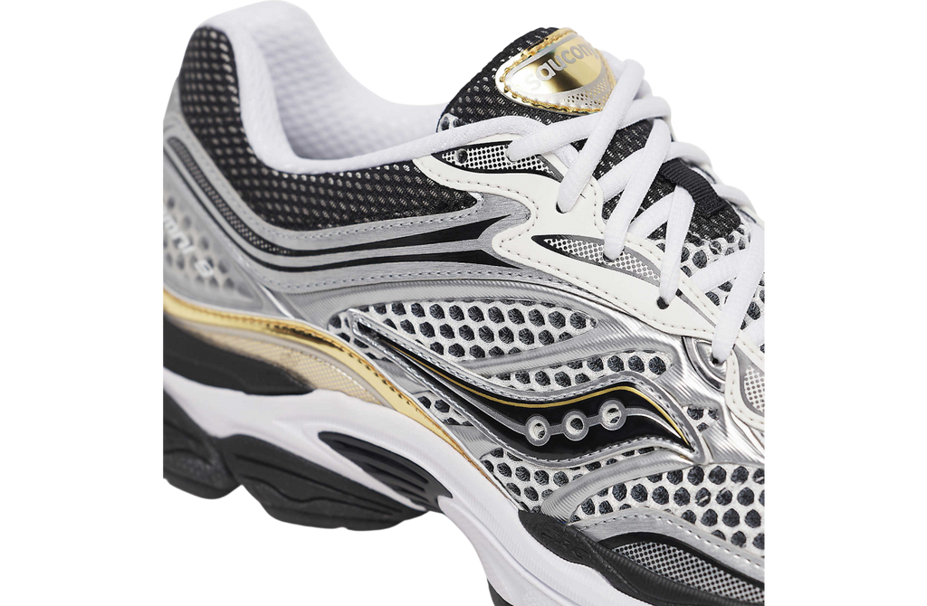 Saucony OG Progrid Omni 9 Silver / Gold - Image 8