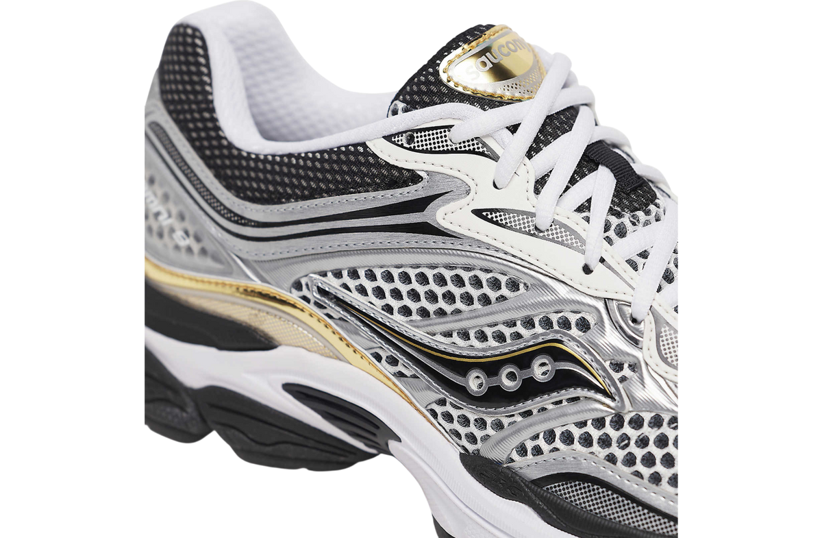 Saucony OG Progrid Omni 9 Silver / Gold - Image 8