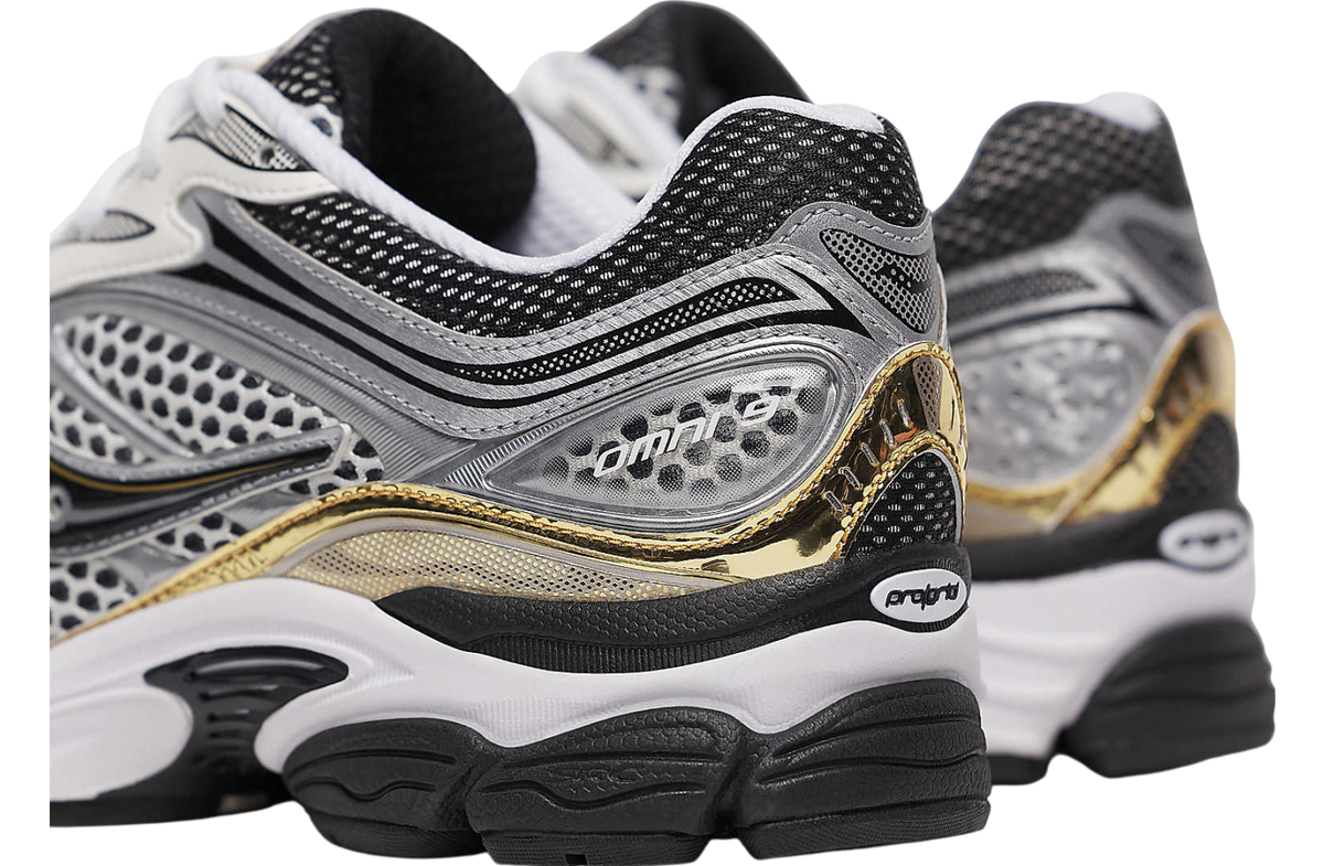 Saucony OG Progrid Omni 9 Silver / Gold - Image 9