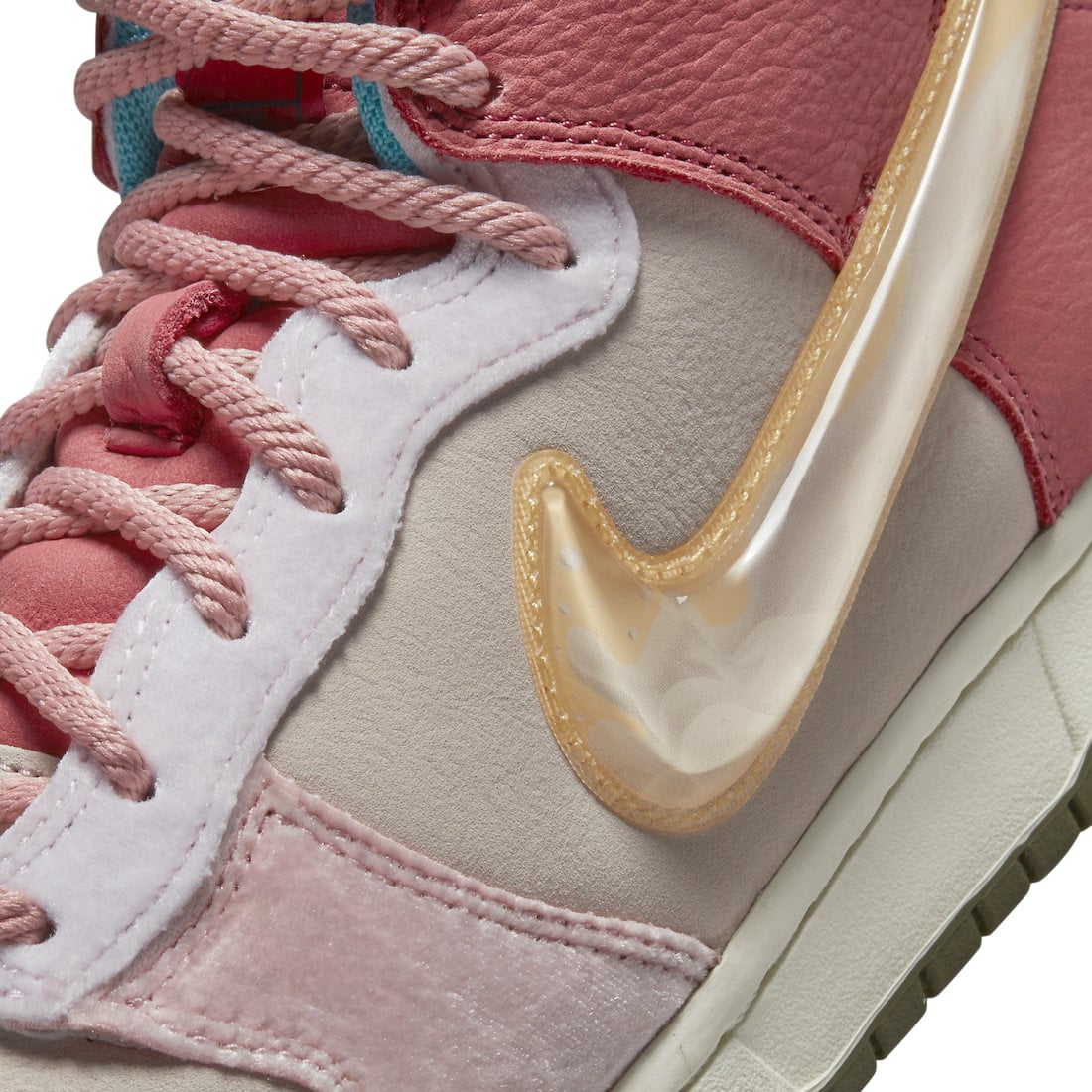 Social Status x Nike Dunk Mid Strawberry Milk - Image 10