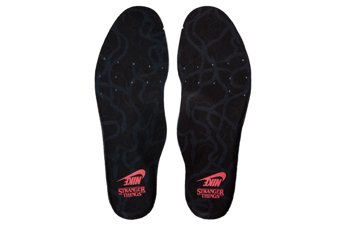 Stranger Things x Nike Air Max 1 - Image 10