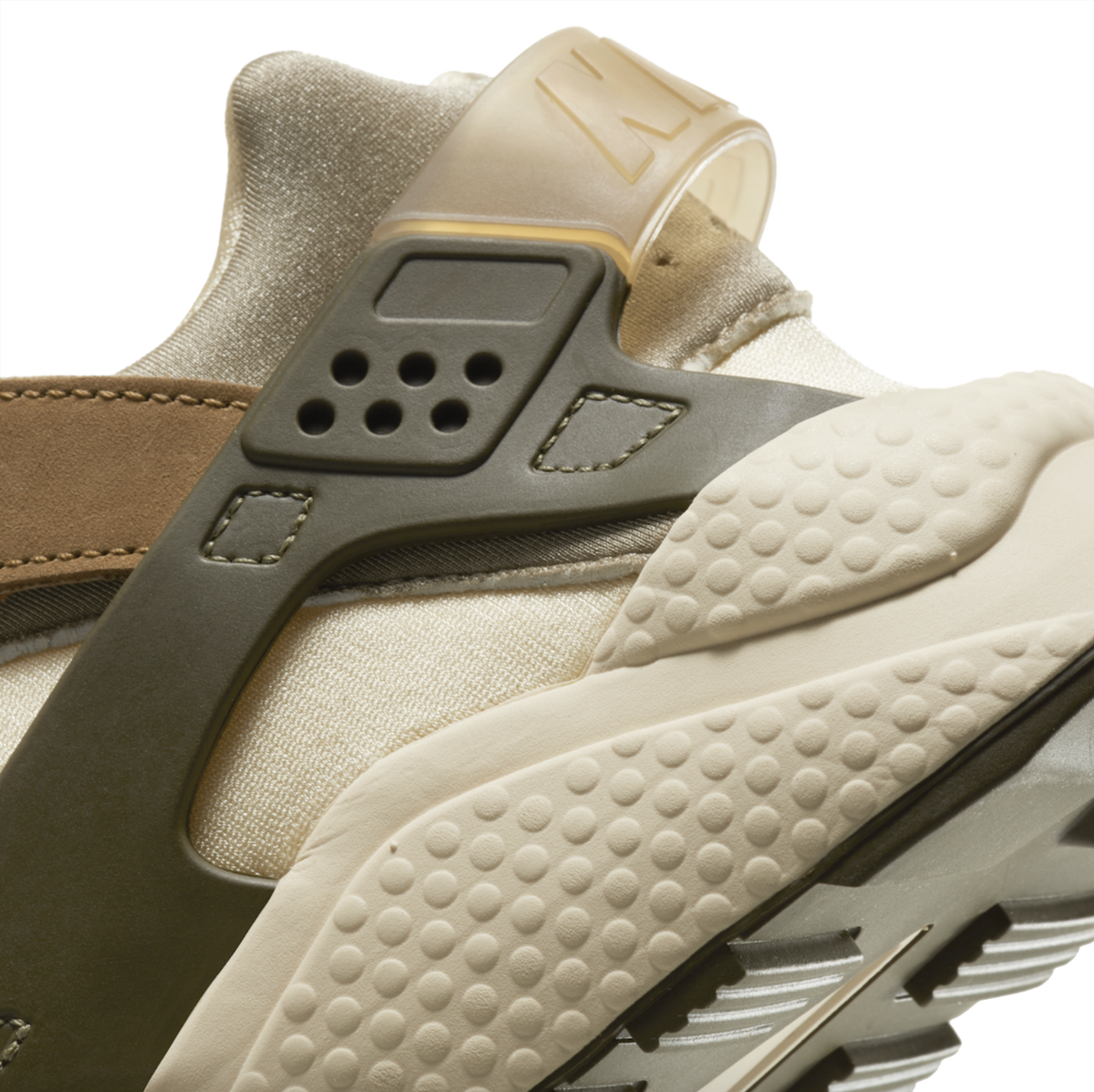 Stussy x Nike Air Huarache Desert Oak - Image 8