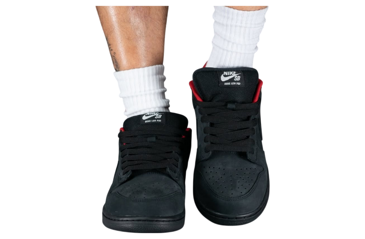 Supreme x Nike SB Dunk Low 94 Black 2025 - Image 6