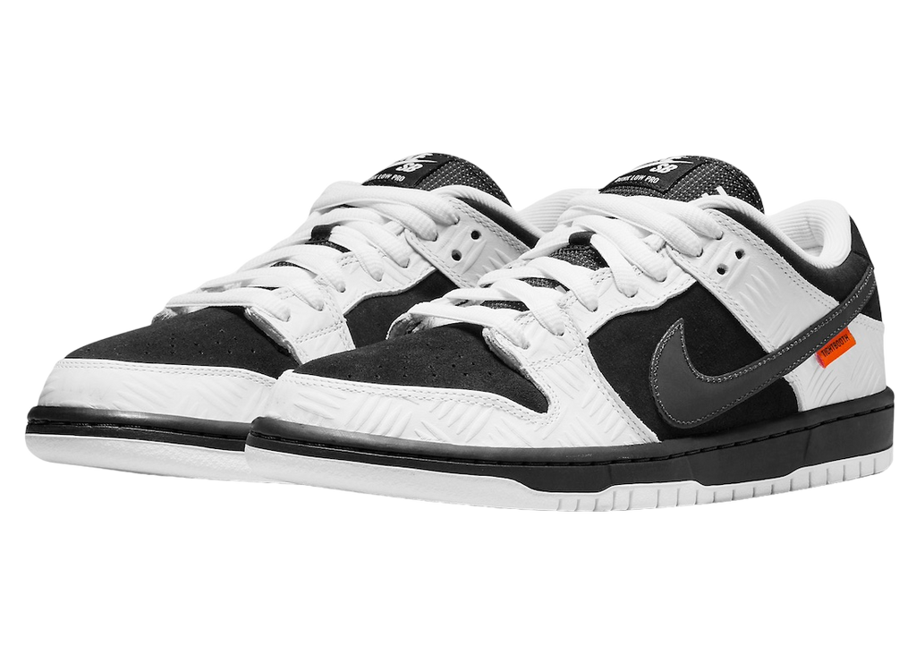 TIGHTBOOTH x Nike SB Dunk Low - Image 2