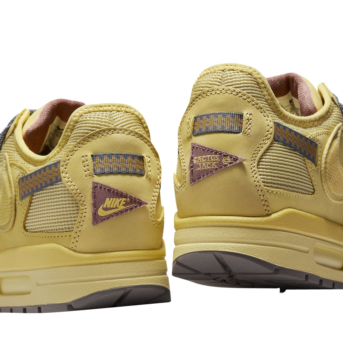 Travis Scott x Nike Air Max 1 Saturn Gold - Image 9