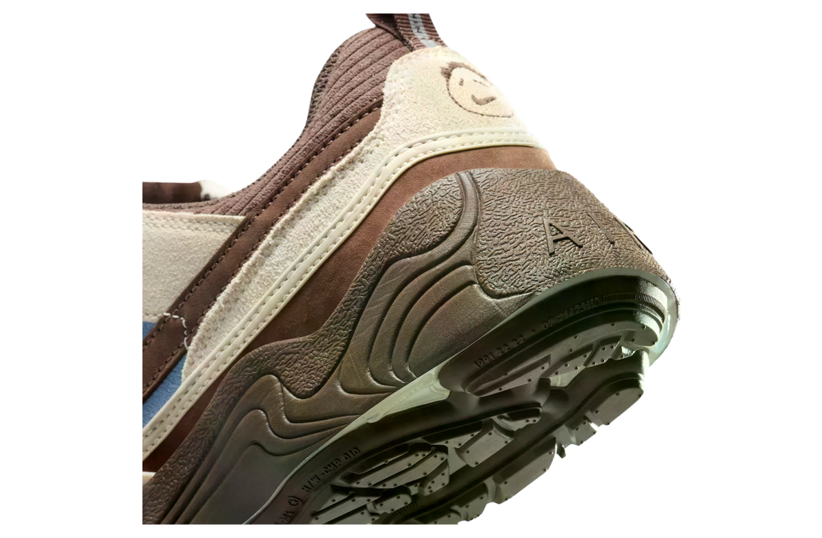 Travis Scott x Nike Zoom Field Jaxx Leche Blue - Image 8