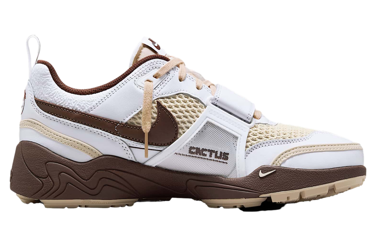 Travis Scott x Nike Zoom Field Jaxx Light Chocolate - Image 3