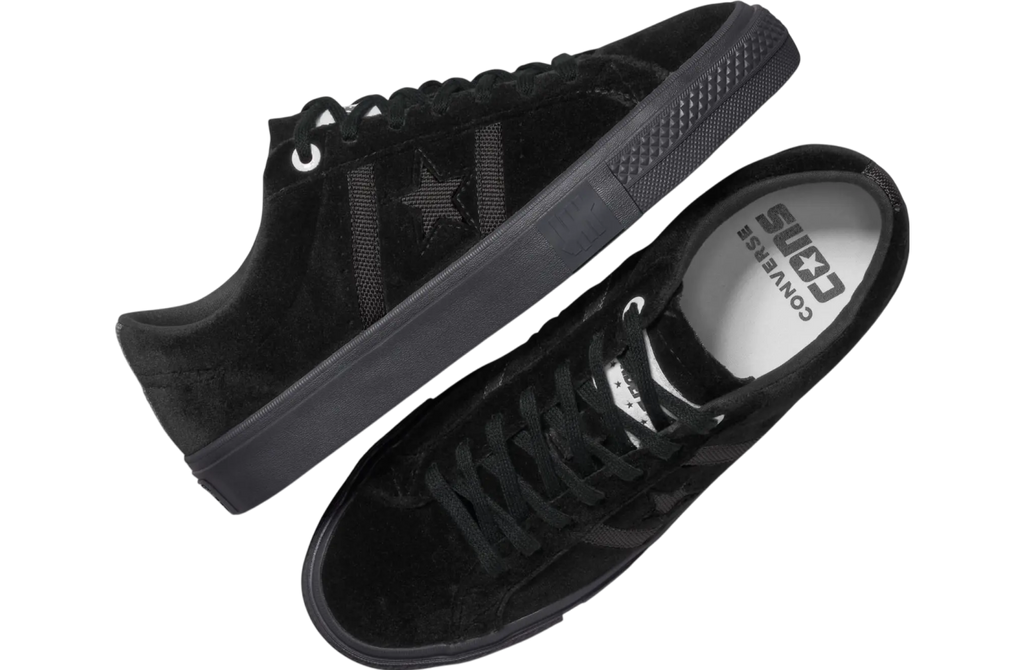 Undefeated x Converse One Star Academy Collection Black - Image 4