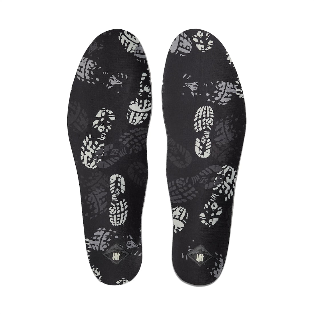 Undefeated x Nike Air Terra Humara Black - Image 12