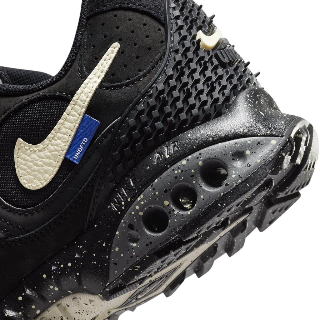 Undefeated x Nike Air Terra Humara Black - Image 8