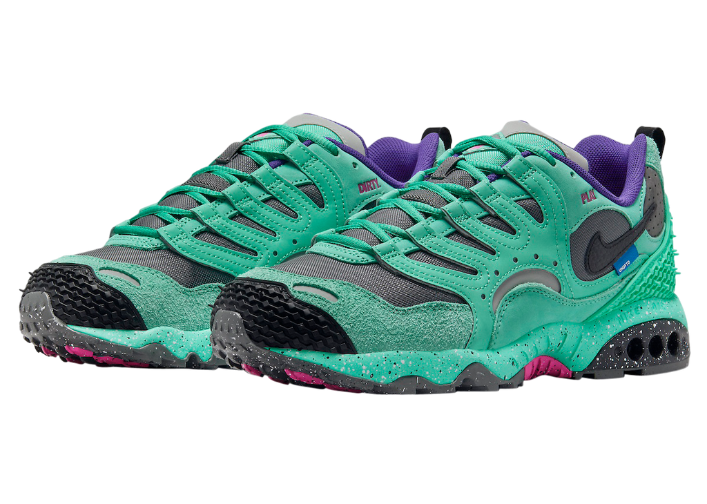 Undefeated x Nike Air Terra Humara Light Menta - Image 2