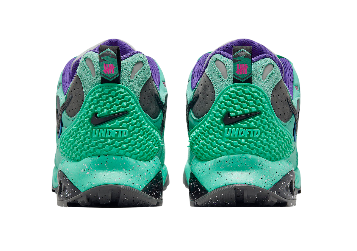 Undefeated x Nike Air Terra Humara Light Menta - Image 5