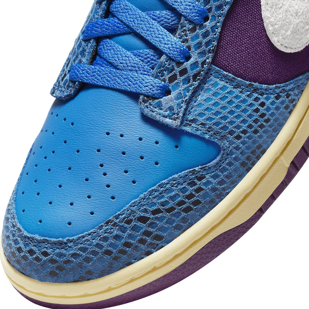 Undefeated x Nike Dunk Low 5 On It - Image 7
