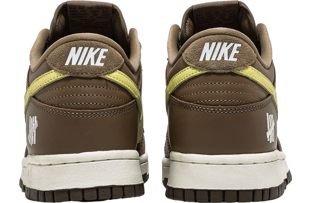 Undefeated x Nike Dunk Low SP Canteen - Image 6