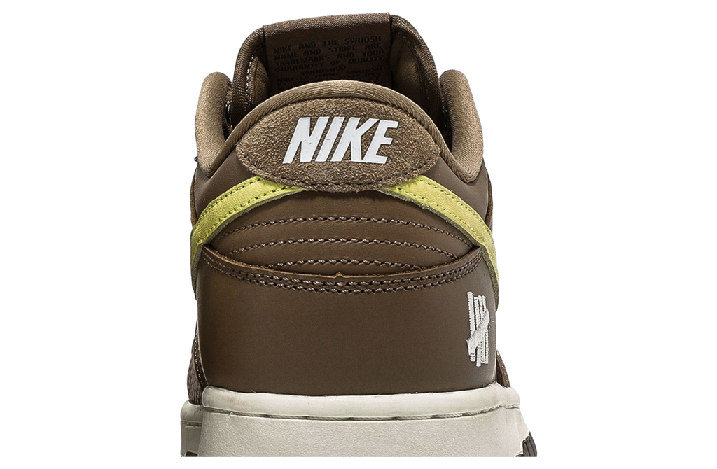 Undefeated x Nike Dunk Low SP Canteen - Image 7