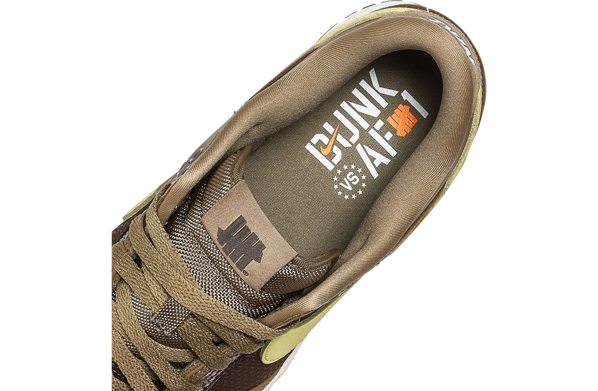 Undefeated x Nike Dunk Low SP Canteen - Image 9