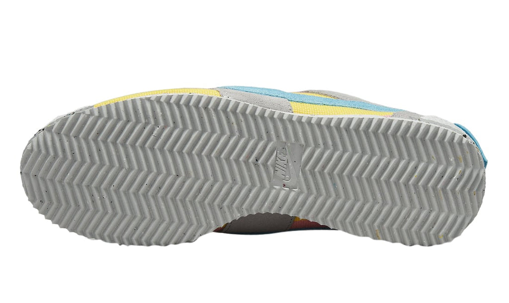 Union x Nike Cortez Light Smoke - Image 6