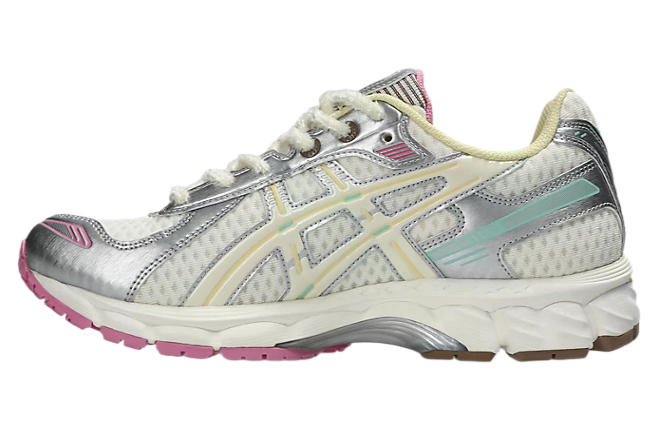 VANDYTHEPINK x ASICS Gel Kayano 12.1 Vanilla - Image 4