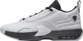 Jordan Max Aura 6 White / Black