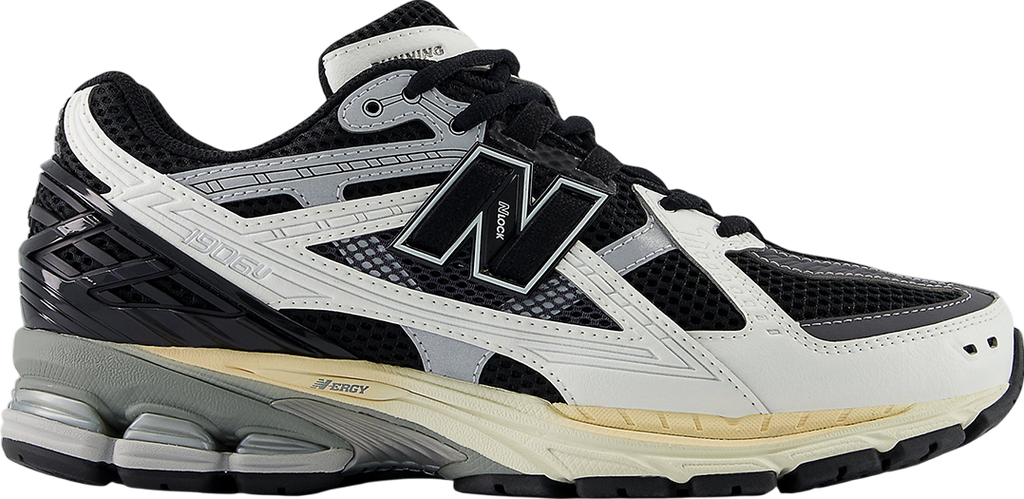 New Balance 1906U Black / Sea Salt