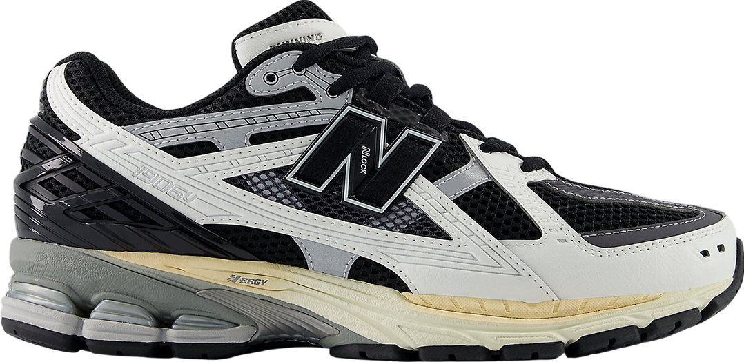 New Balance 1906U Black / Sea Salt