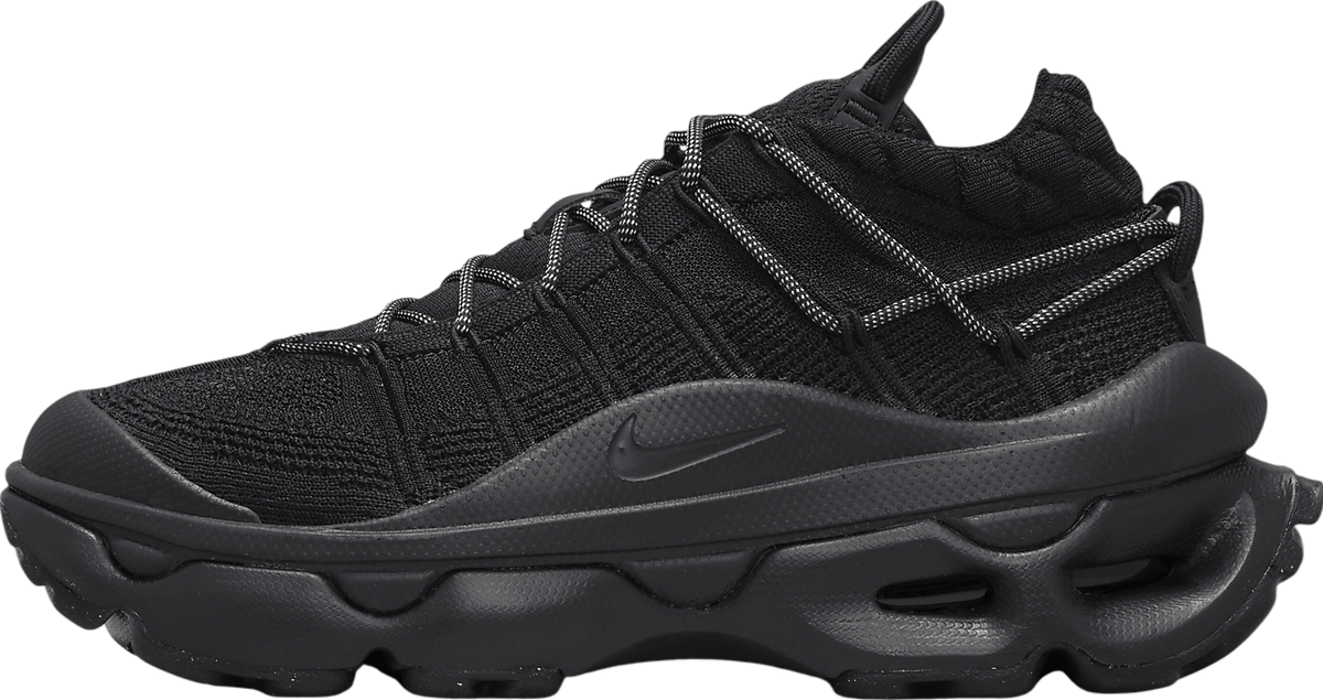 Nike Air Max Flyknit Venture Black Cat