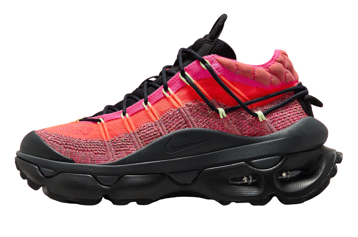 Nike Air Max Flyknit Venture Crimson