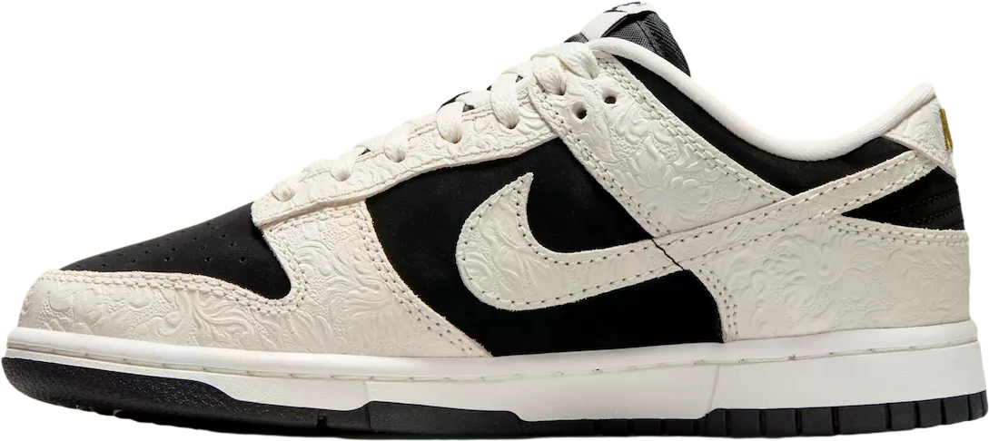 Nike Dunk Low Black / Sail / Metallic Gold