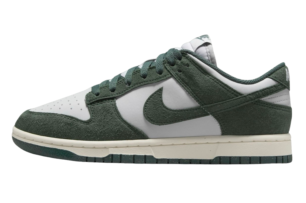 Nike Dunk Low Green Suede