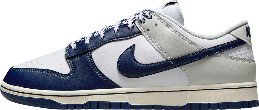 Nike Dunk Low New York Yankees