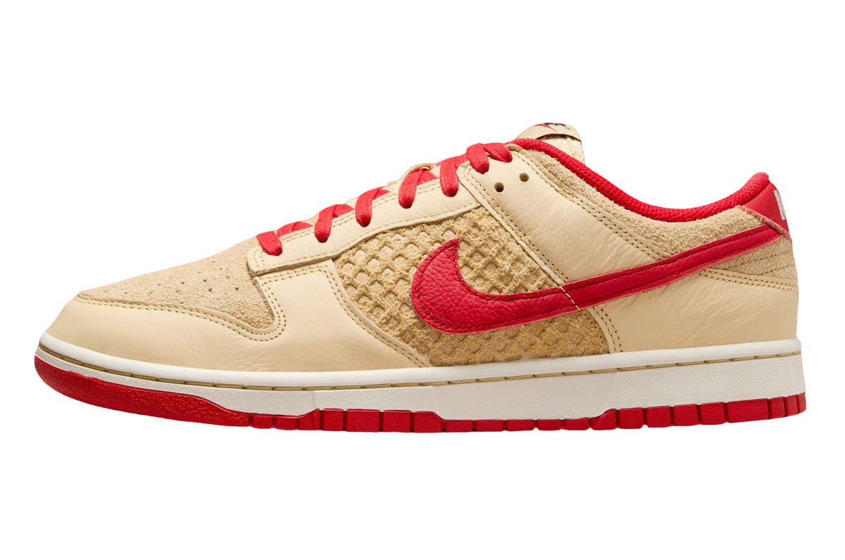 Nike Dunk Low Strawberry Waffle