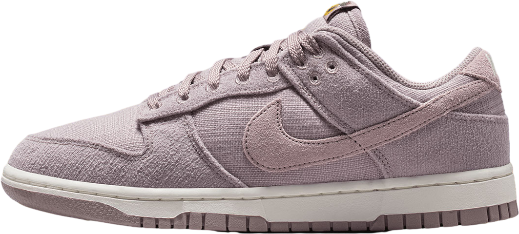 Nike Dunk Low WMNS Now Accepting All Flowers