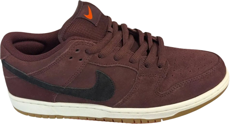 Nike SB Dunk Low Burgundy Crush / Black