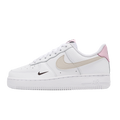 Nike Wmns Air Force 1 07 White / Light Orewood Brown