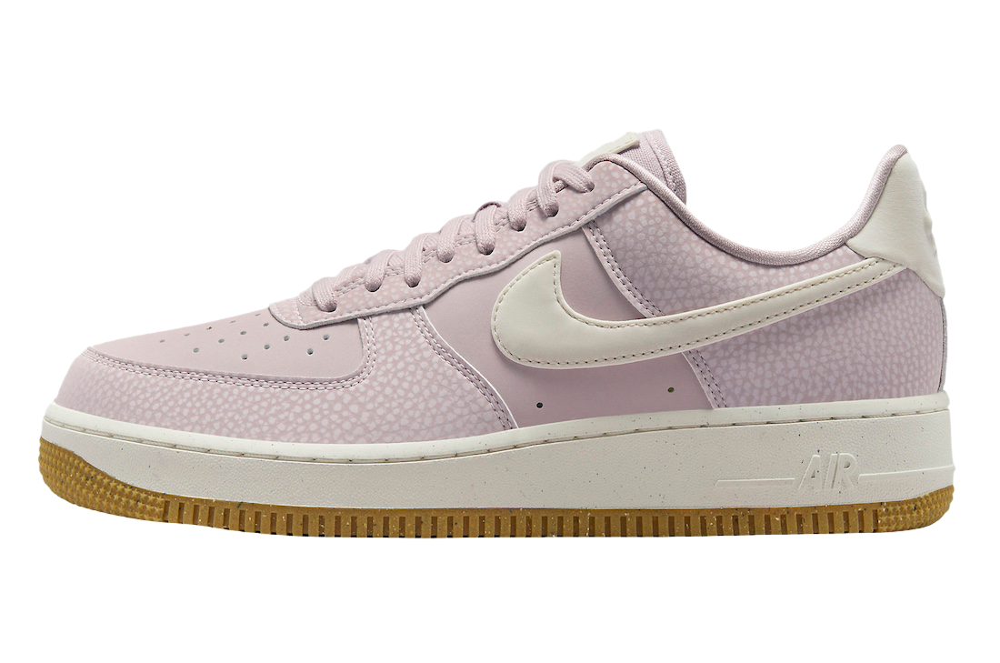 Nike WMNS Air Force 1 Low Next Nature Platinum Violet