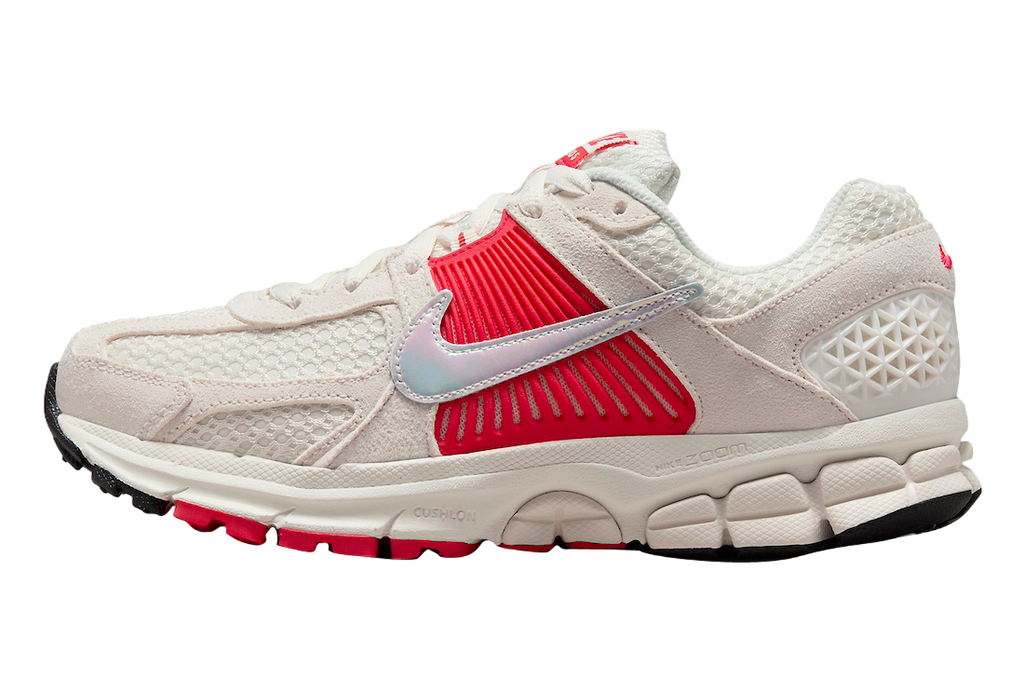 Nike WMNS Zoom Vomero 5 Sail Siren Red