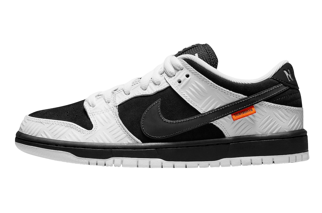 TIGHTBOOTH x Nike SB Dunk Low